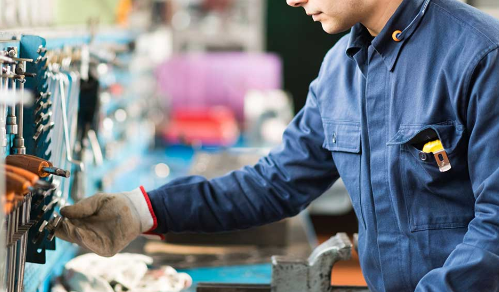 ¿Qué es la mezclilla industrial y por qué se usa en uniformes